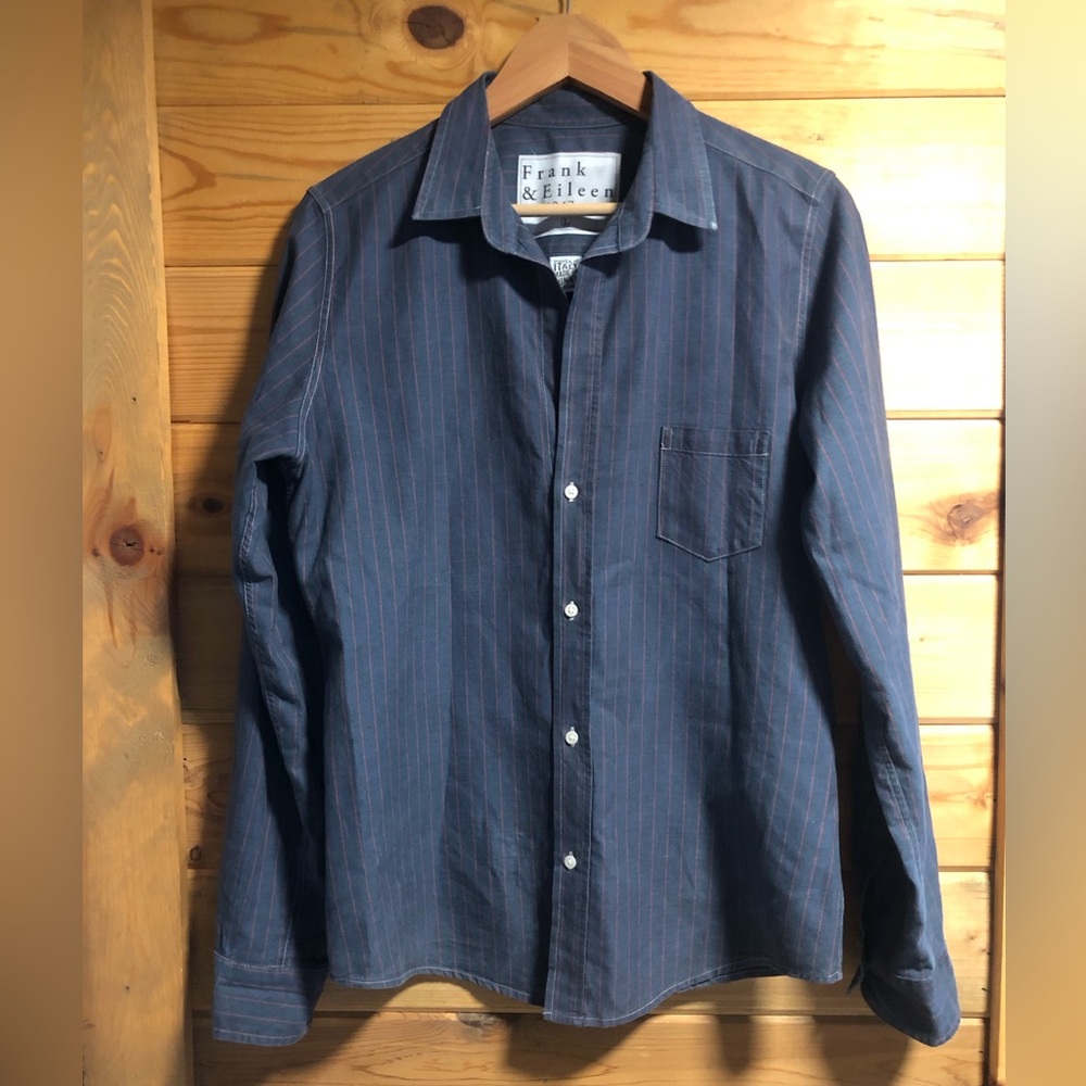 Frank & Eileen Barry Shirt Size L Navy Blue Striped